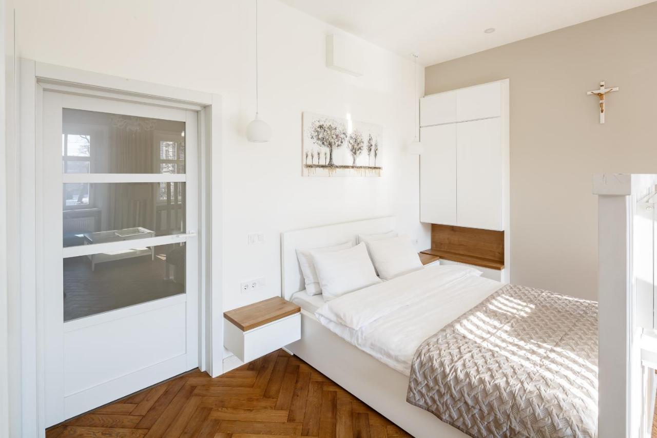 Palace View Apartments - 24 Kopernyka Str. Leopoli Esterno foto